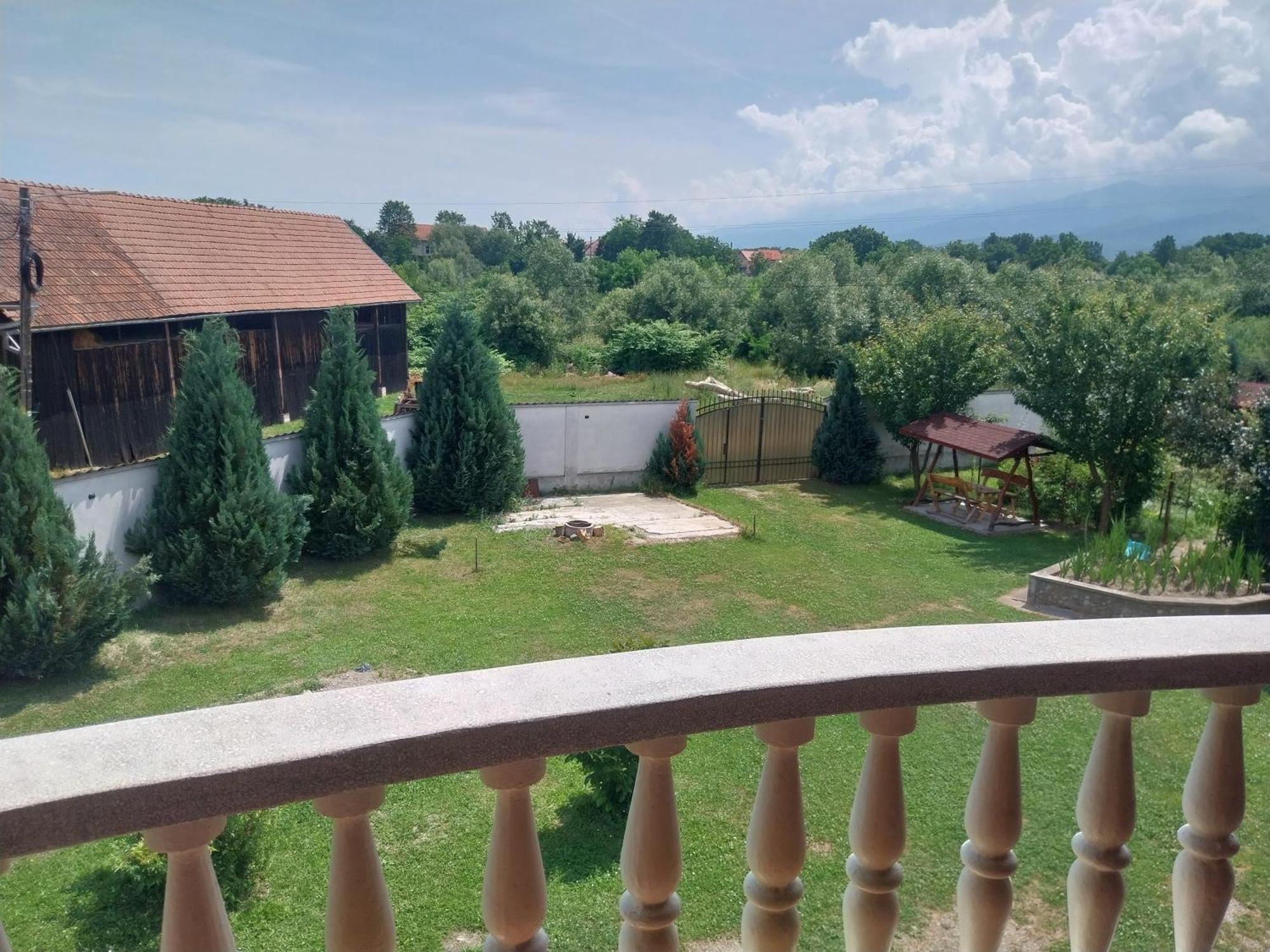 Serena House Cîrţişoara Bagian luar foto