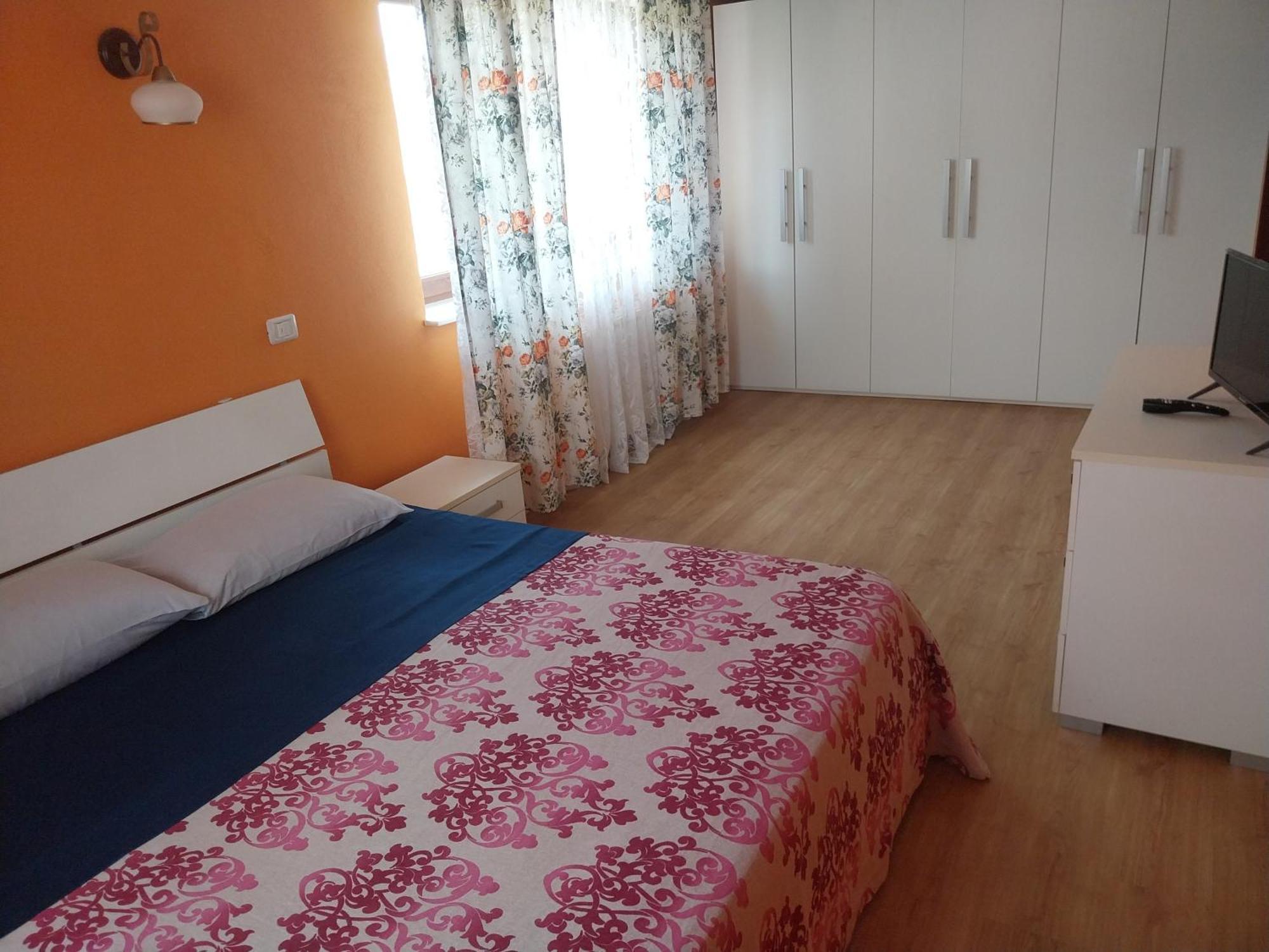 Serena House Cîrţişoara Bagian luar foto
