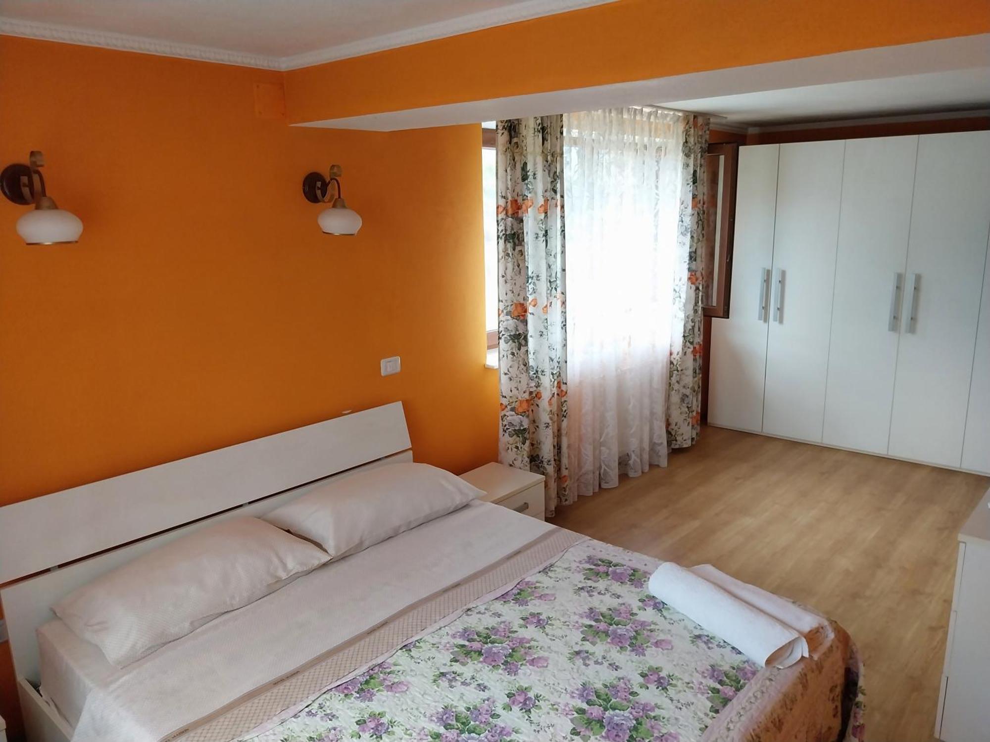 Serena House Cîrţişoara Bagian luar foto