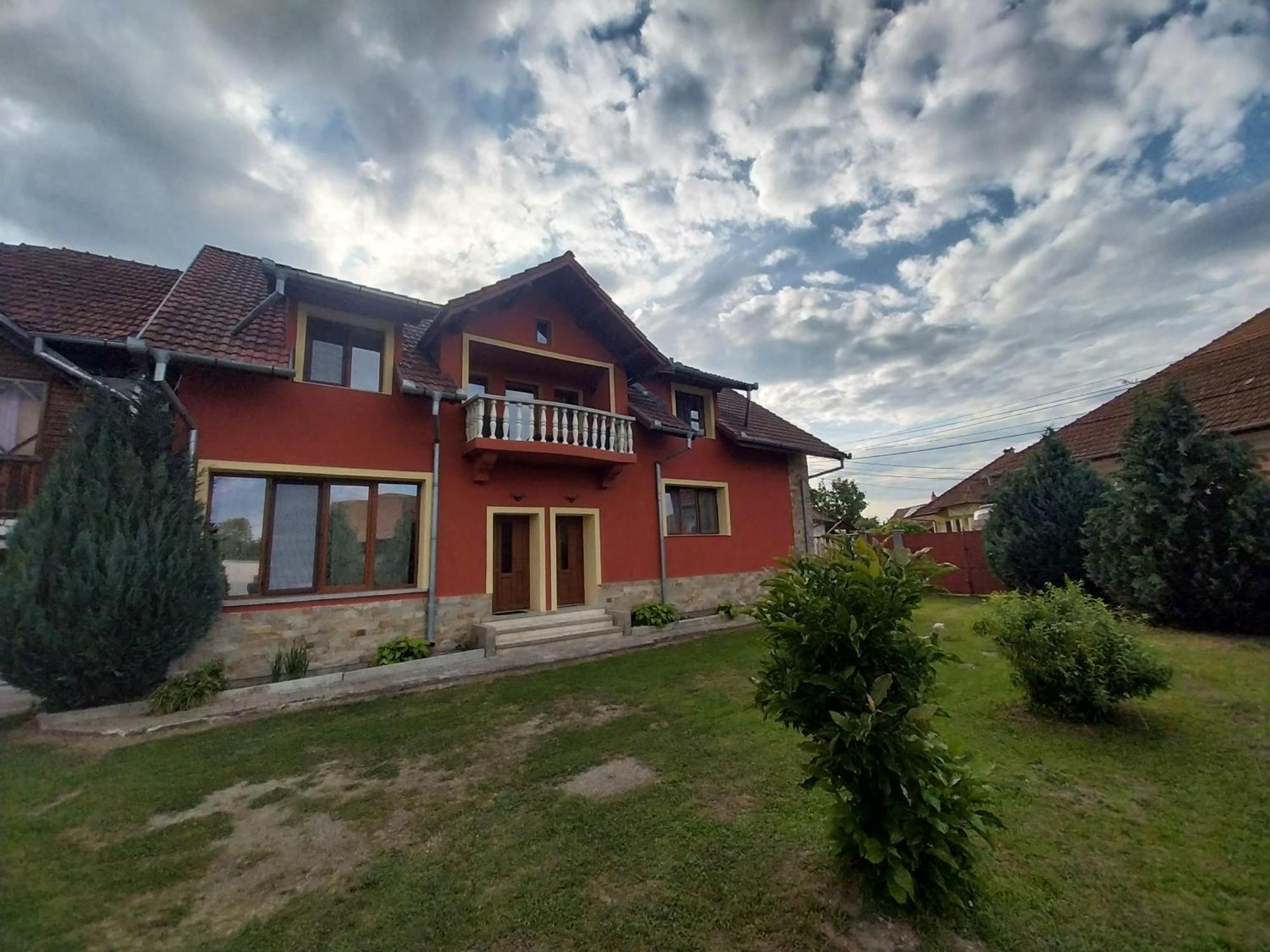 Serena House Cîrţişoara Bagian luar foto