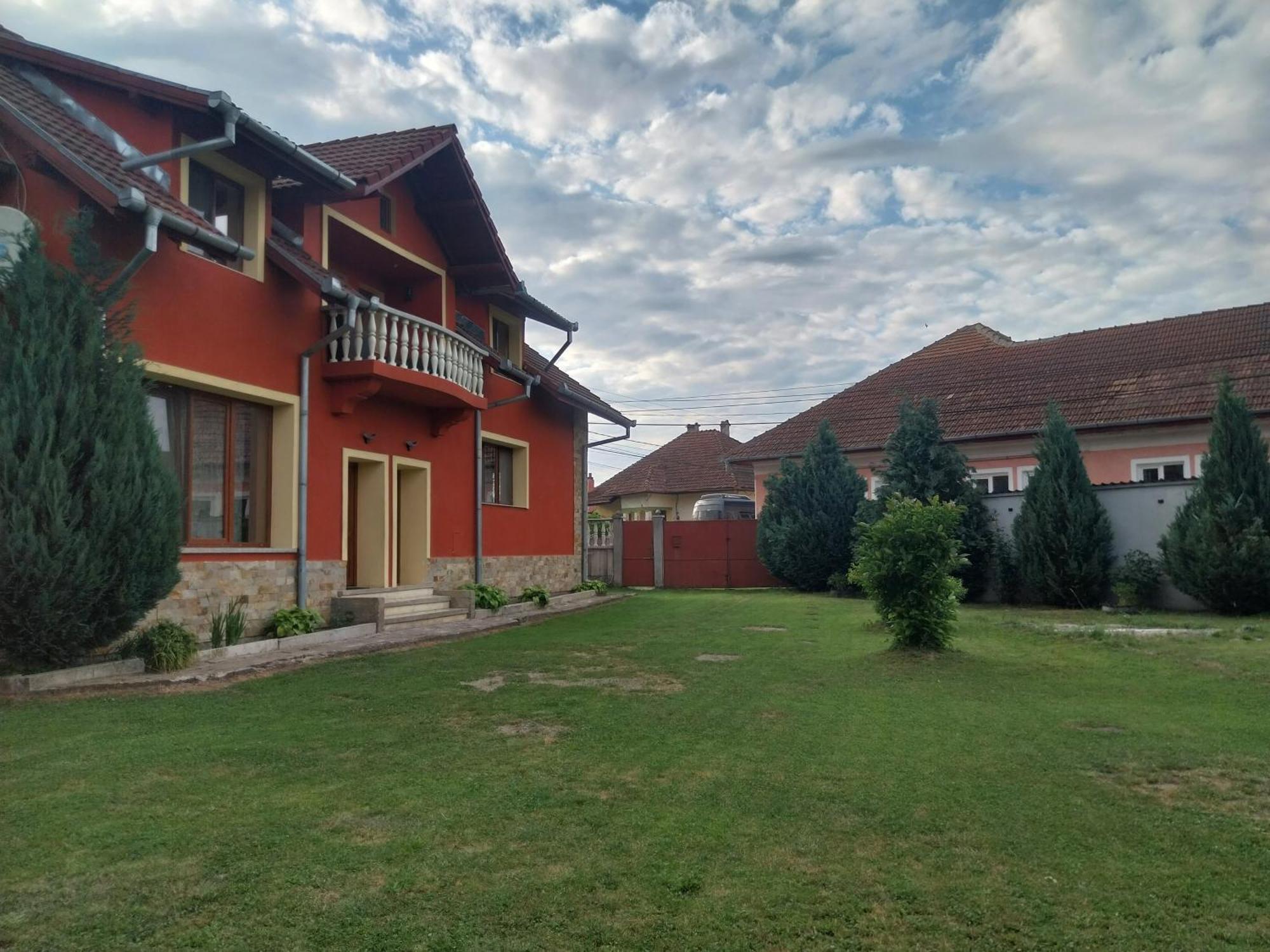 Serena House Cîrţişoara Bagian luar foto